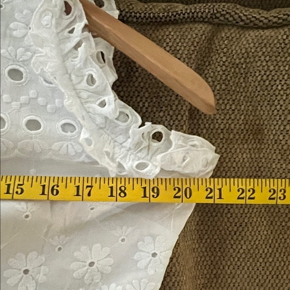 Kate Spade White Floral eyelet Lace midi dress size 14‎ - Picture 5 of 10